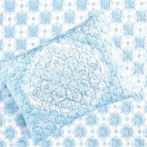 NWT Martha Stewart Medallion Matelasse Pillow Sham Blue